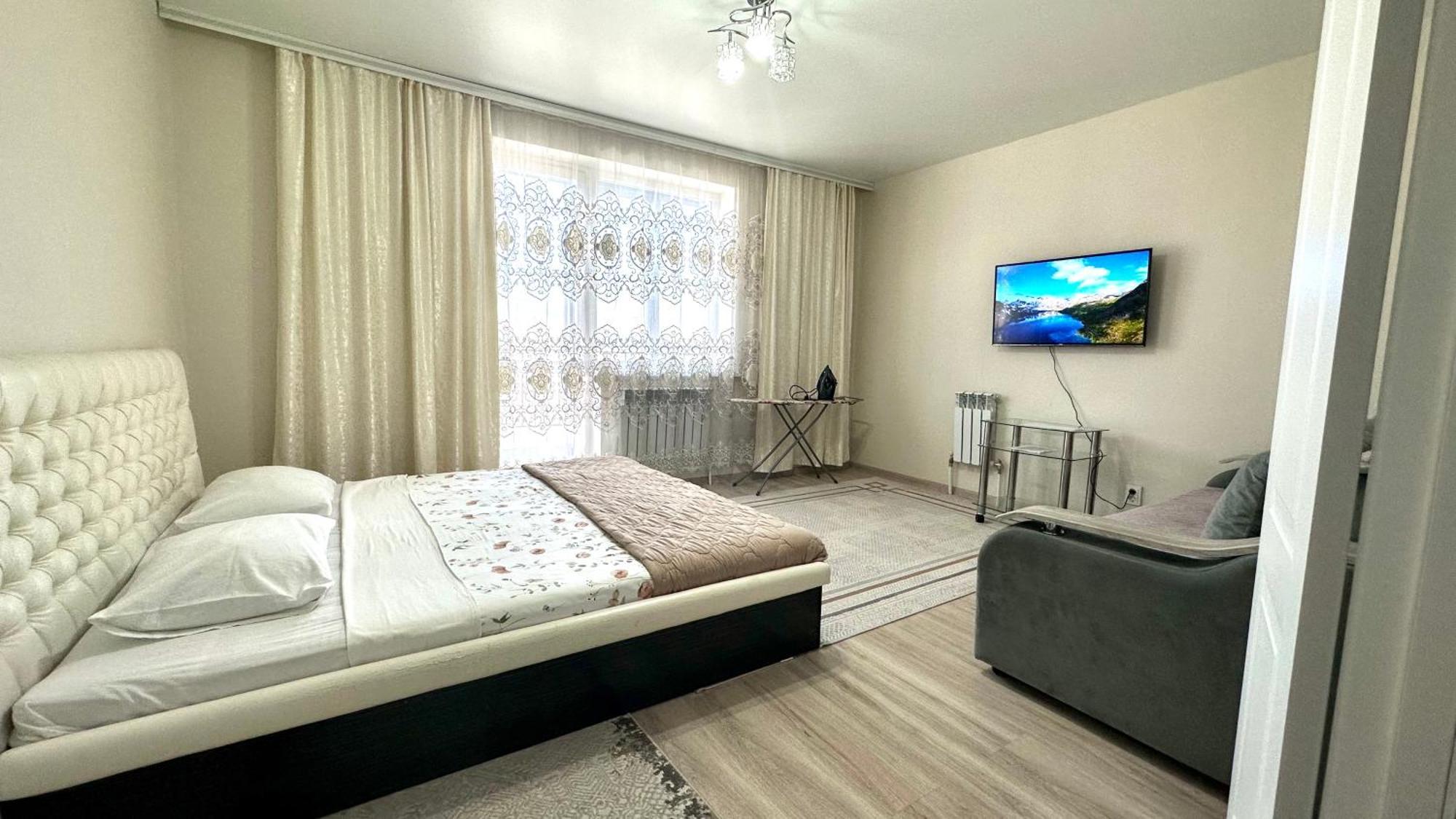 1 Комнатная Драмтеатр 1Bedroom Apartment Ustʼ-Kamenogorsk Exterior foto